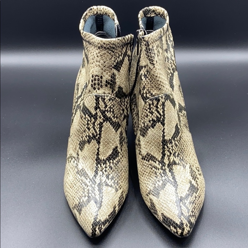 Vince Camuto Snakeskin Bootie - Size 10! Nib - image 2